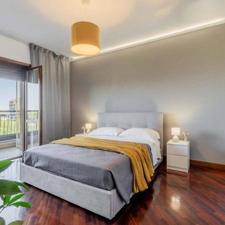 Luxury Boutique Apartment Fiumicino Exteriör bild