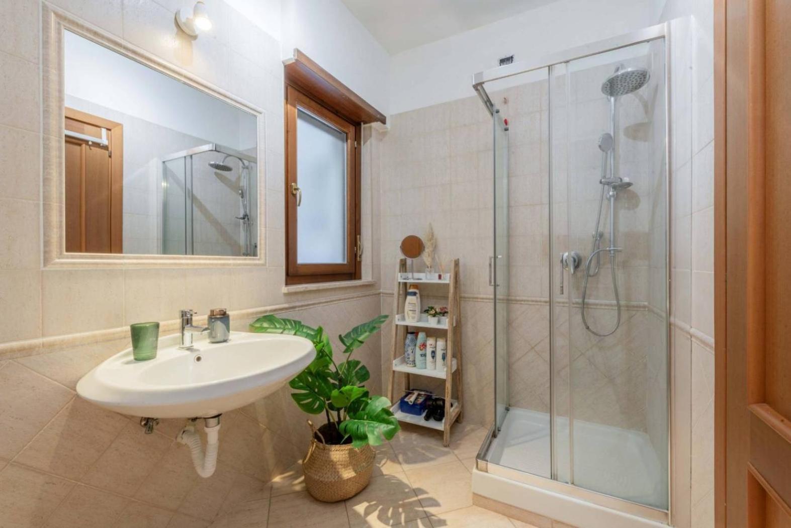 Luxury Boutique Apartment Fiumicino Exteriör bild
